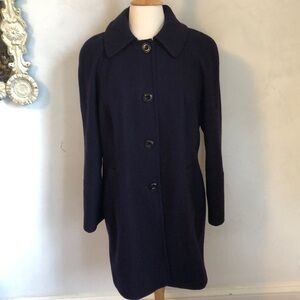 London Fog Purple Wool blend single breast,button up Coat & lined Size Large
